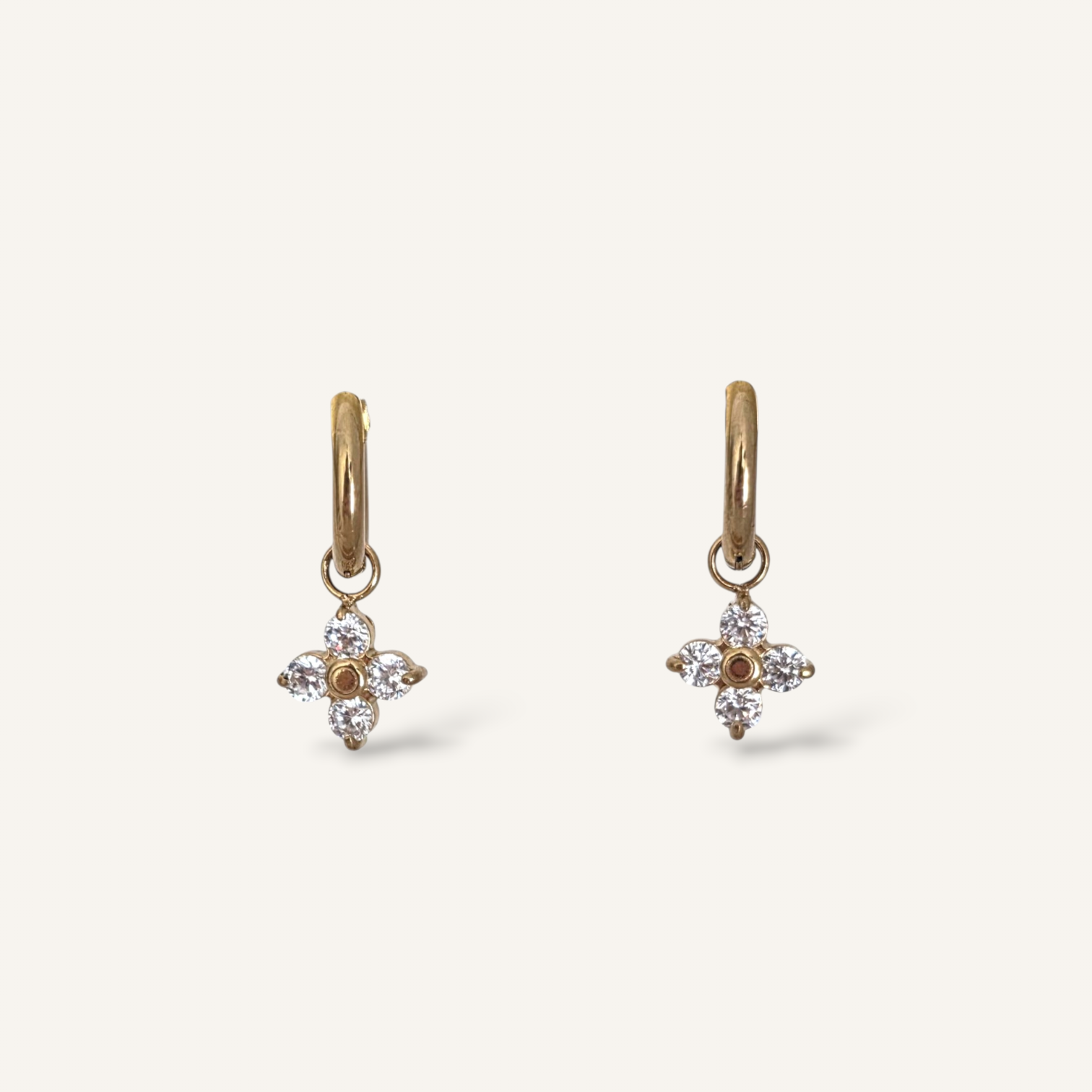 Julia • Boucles d'oreilles en acier inoxydable