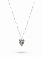 COLLIER LOVE