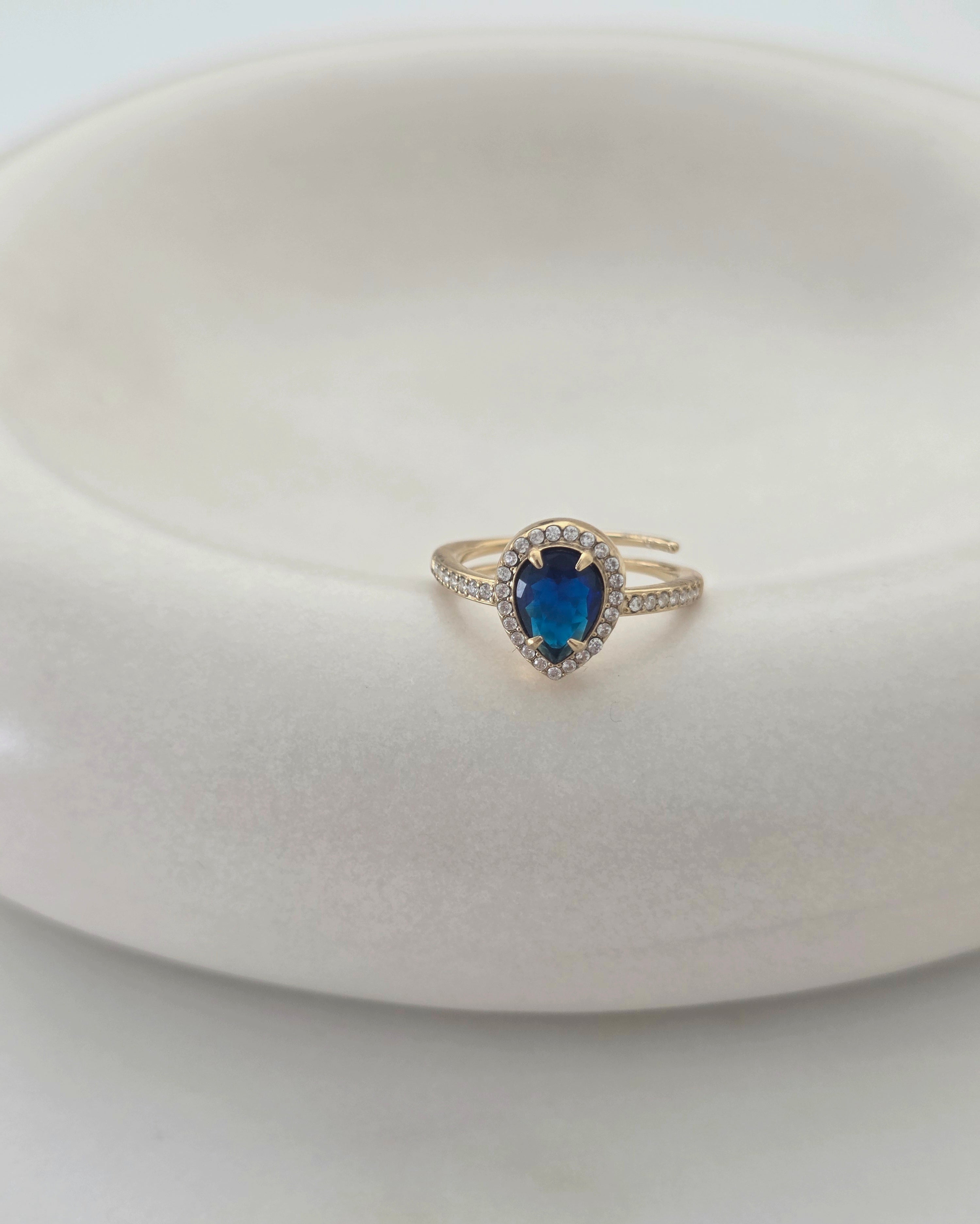 Stella • Bague en acier inoxydable et zircons