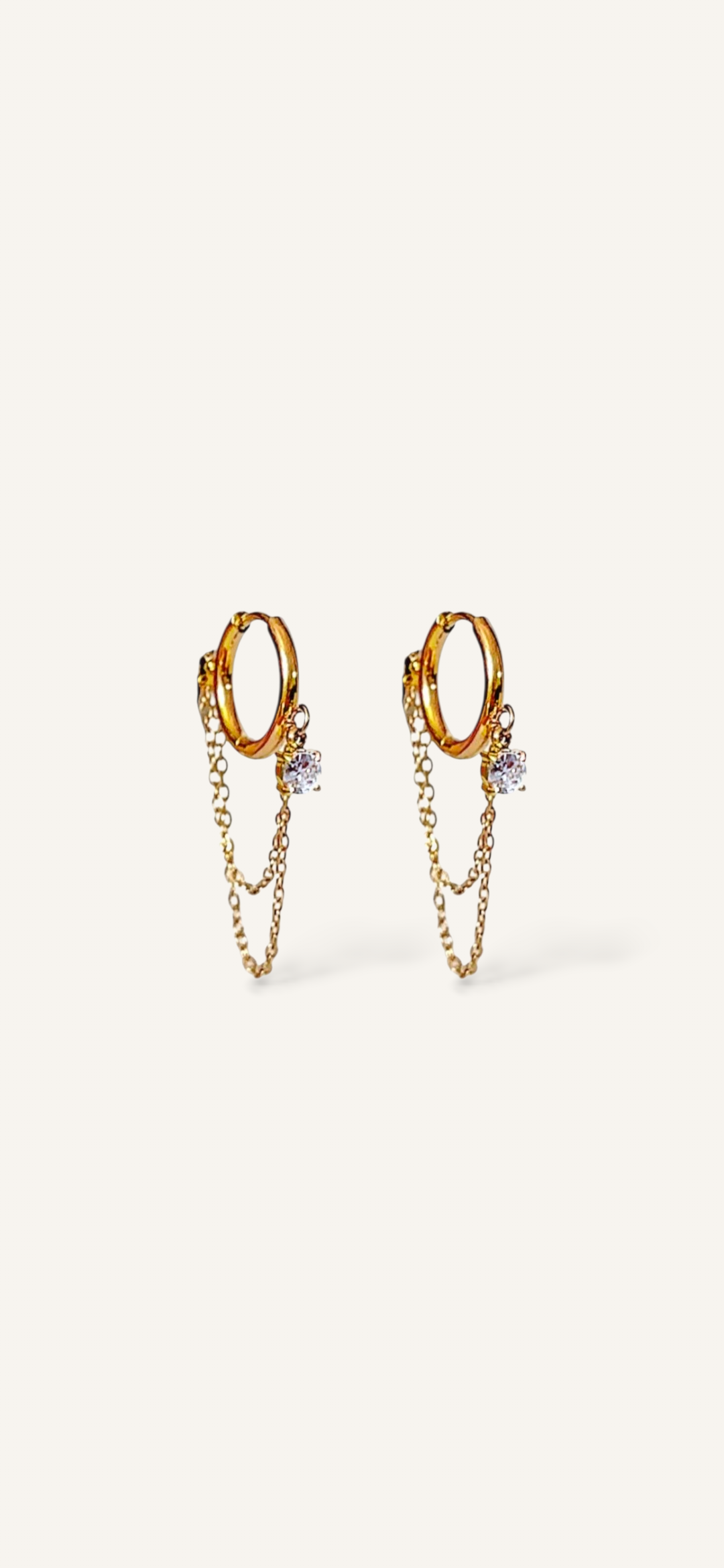 Maggie • Boucles d'oreilles en acier inoxydable et zircons