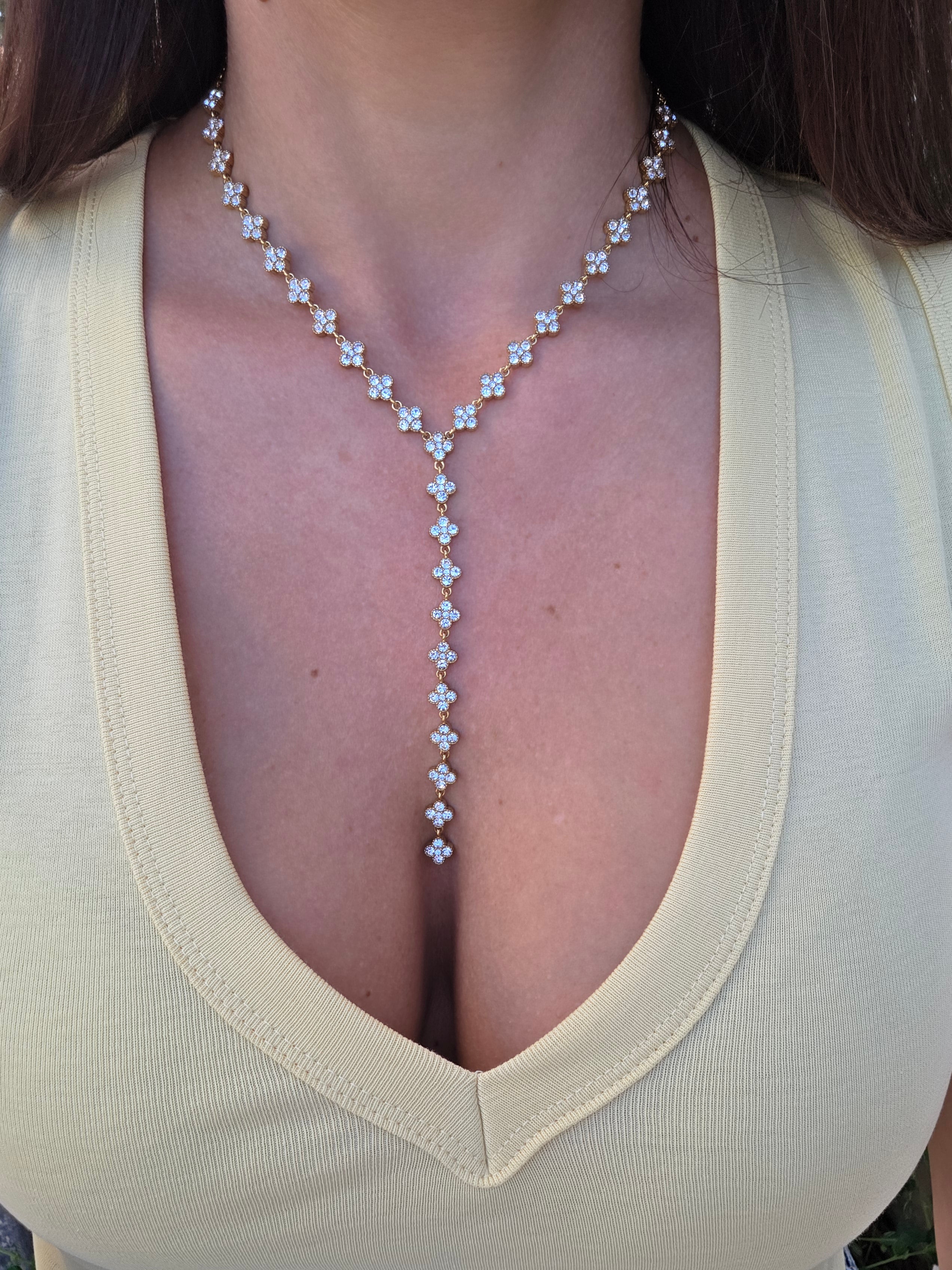 COLLIER NOLITA