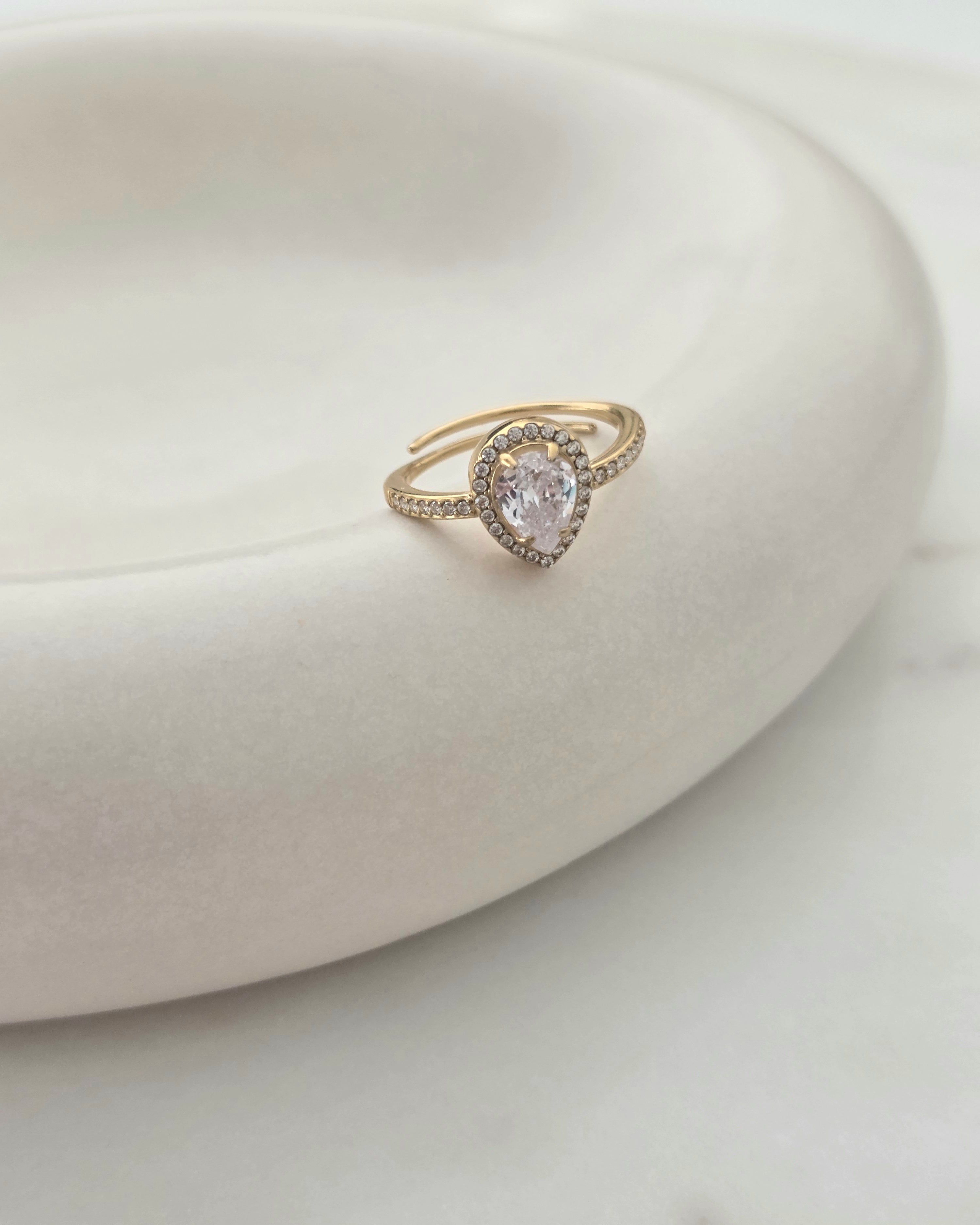 Stella • Bague en acier inoxydable et zircons
