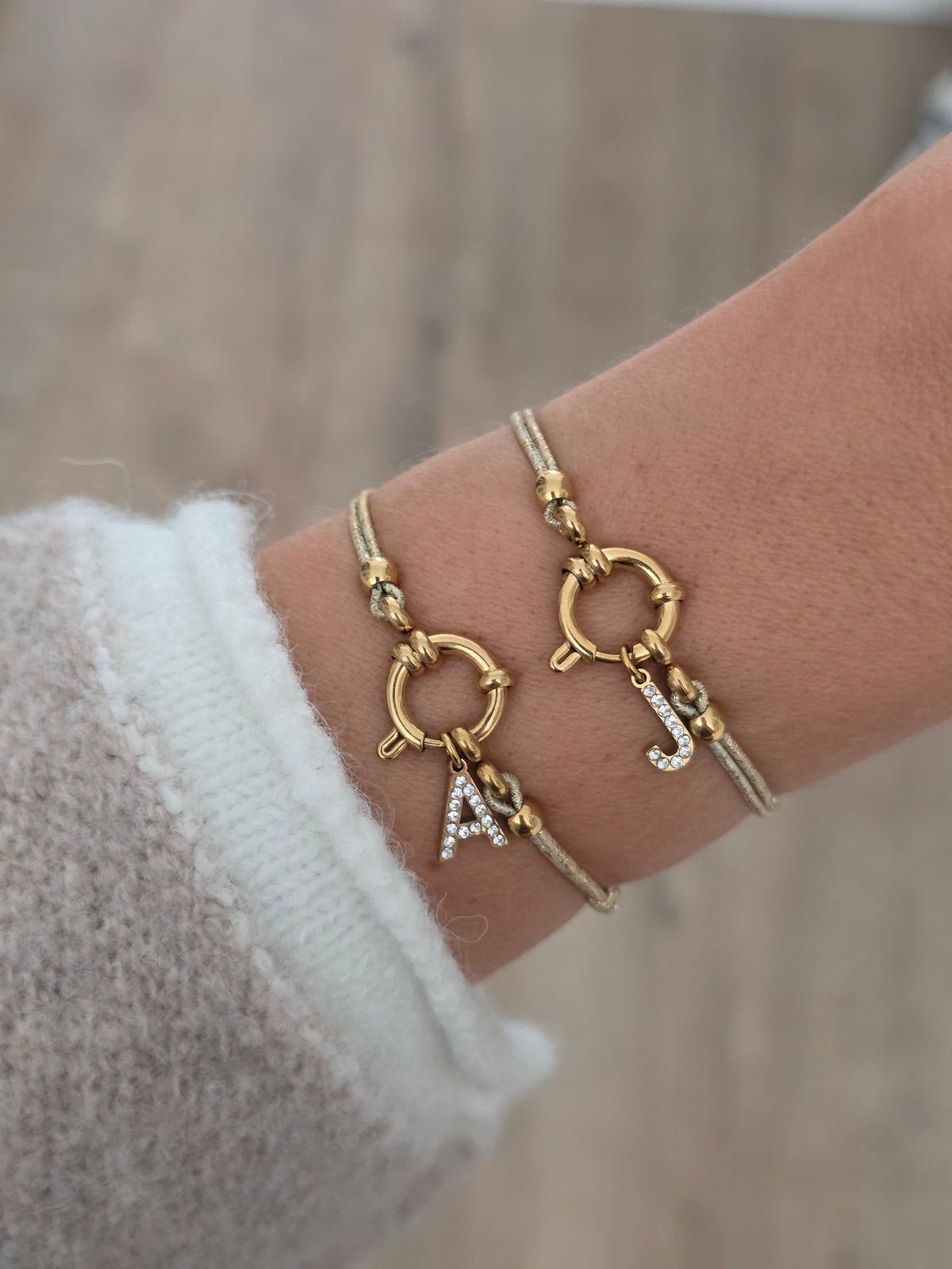 BRACELET LETTRES