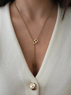 COLLIER LILY