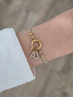 Phoebe • Bracelet breloque lettre en  acier inoxydable