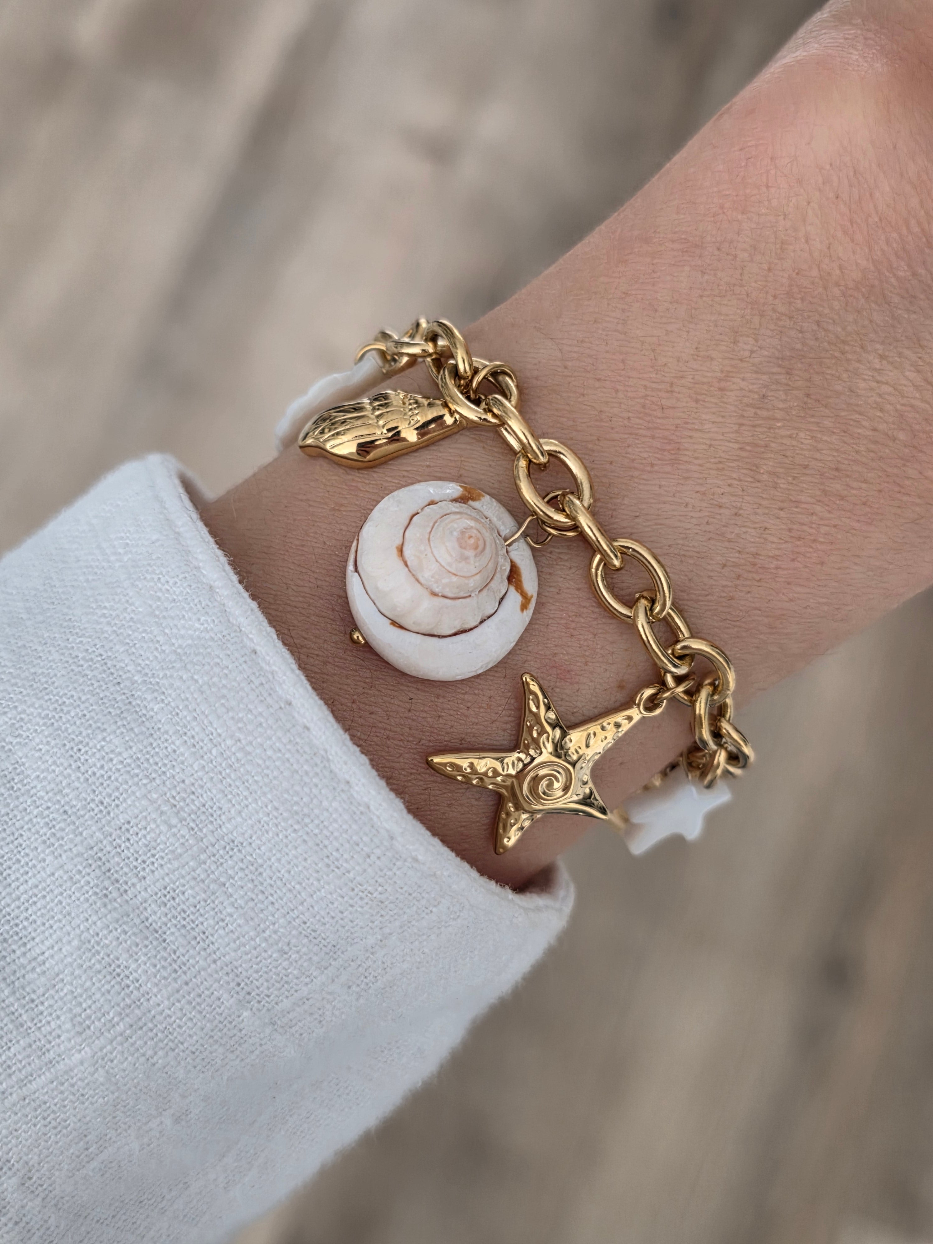 April • Bracelet breloque acier inoxydable