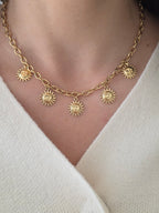 COLLIER MOANA