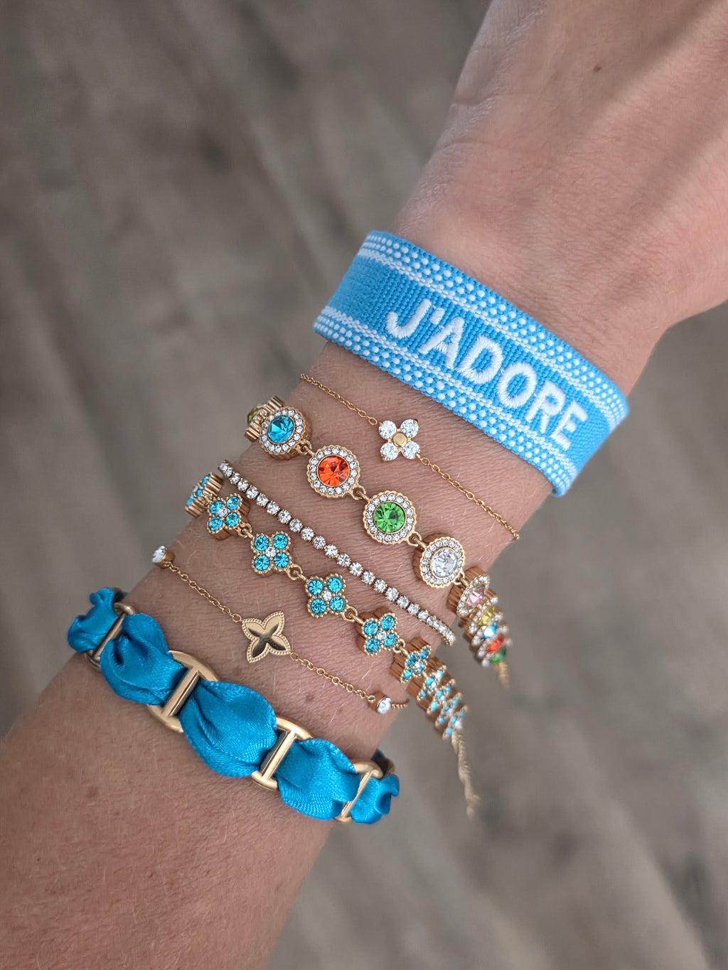 Liany • Bracelet J’adore en tissu